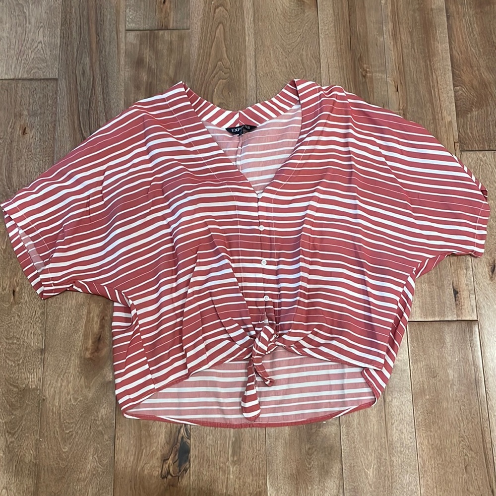 Express flowy top